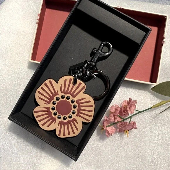 Willow Coach Flower Bag Charm 新品 Y2K COACH Willow Floral Bag